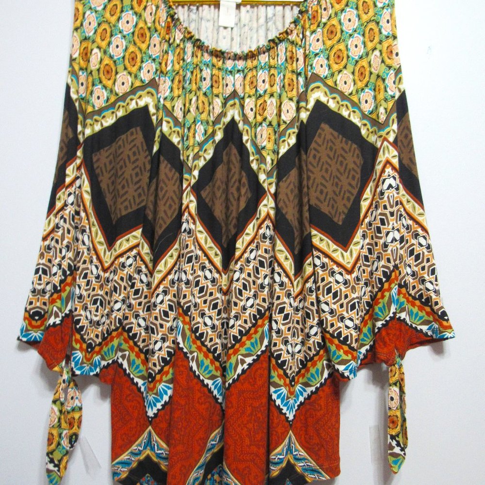 Chico's 1 (M) Top Stretch Neckline Long Sleeve With Tie Ends Pretty Aztec Prints
